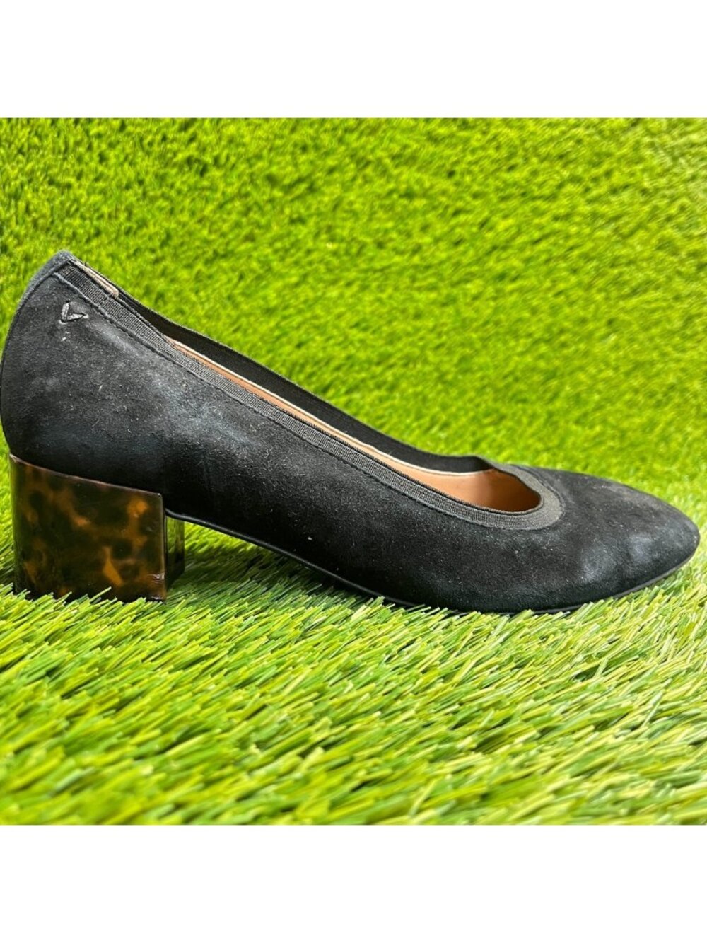 Vionic Natalie Womens Size 7.5D Black Casual‎ Classic Slip On Pump Heels Shoes
